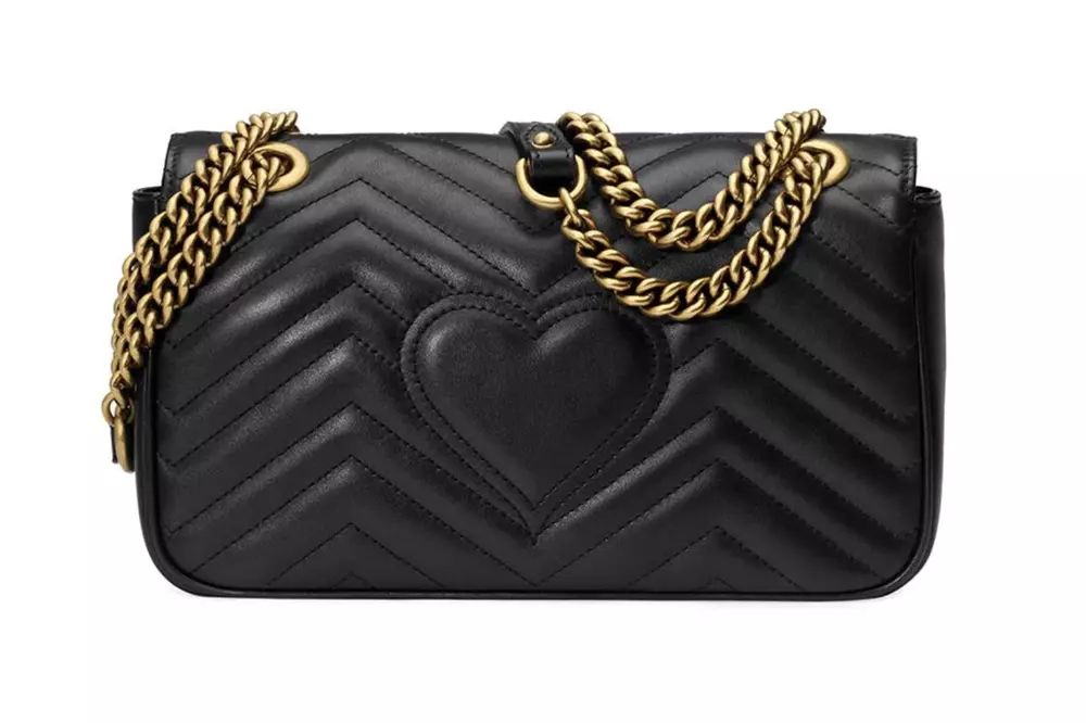 Gucci Elegant Chevron Quilted Leather Shoulder Bag