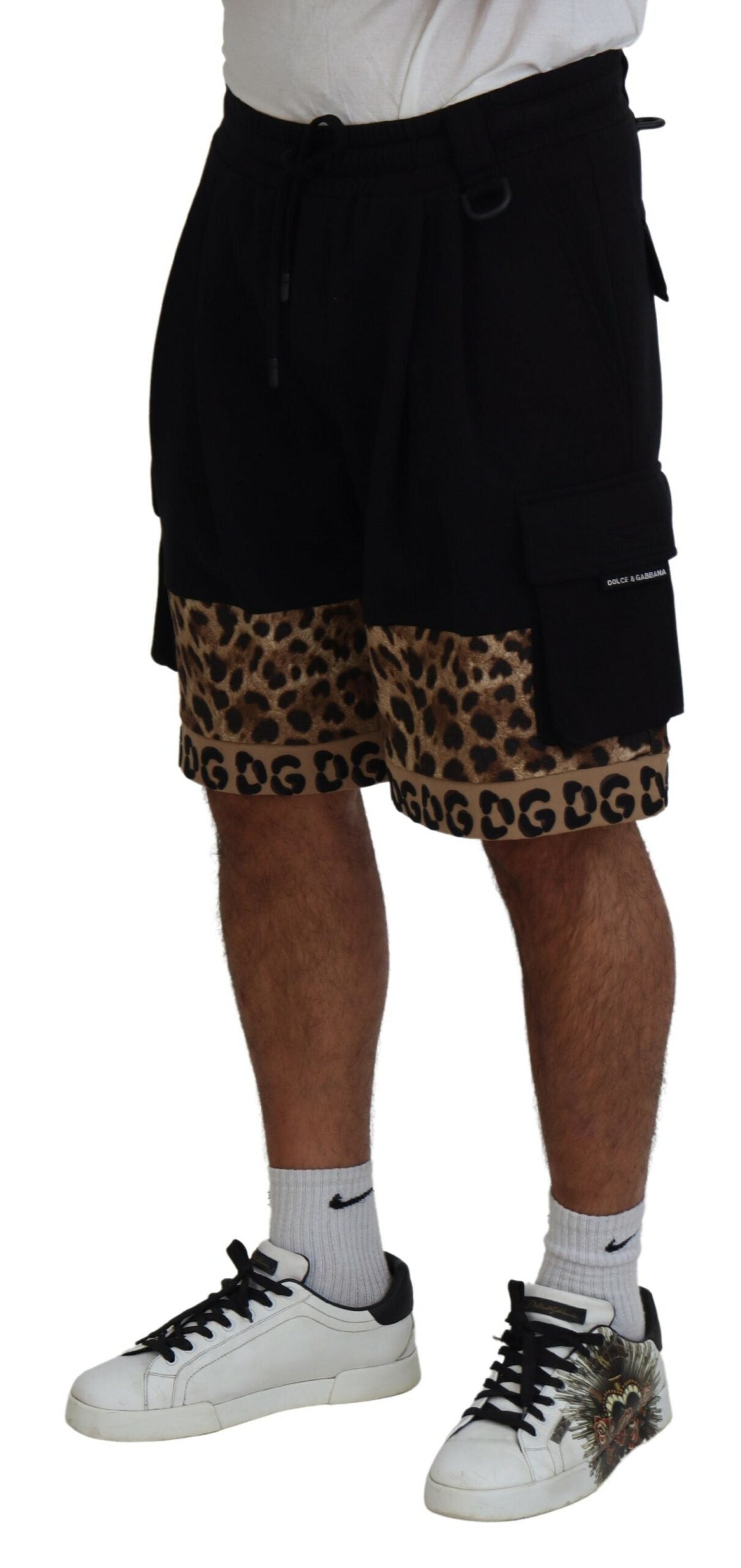 Dolce & Gabbana Chic Leopard Print Casual Shorts